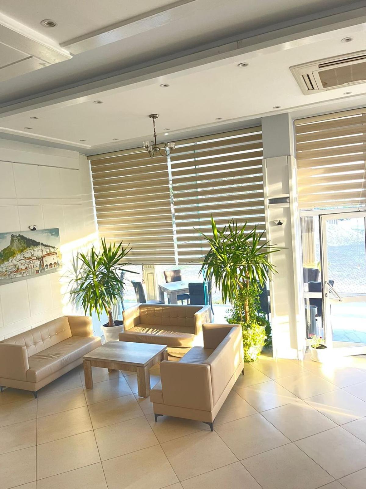 Hotel Princ Golem  Bagian luar foto